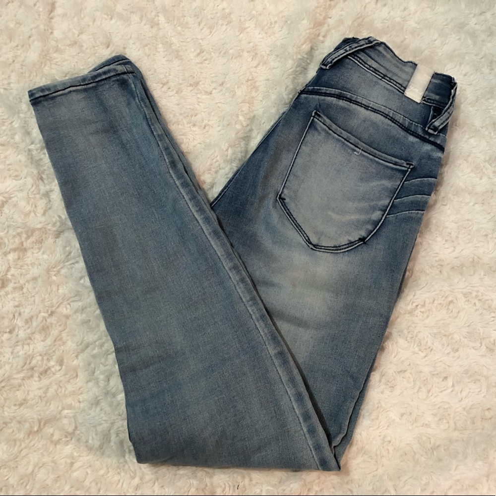 YMI Luxe Super Skinny Jeans